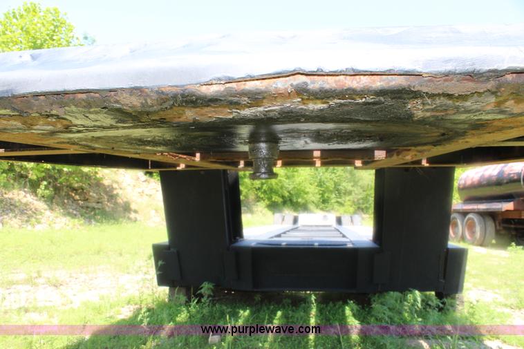 image for item J5827 1988 Trail King equipment trailer