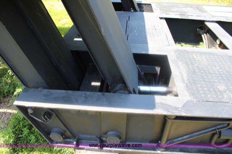 image for item J5827 1988 Trail King equipment trailer