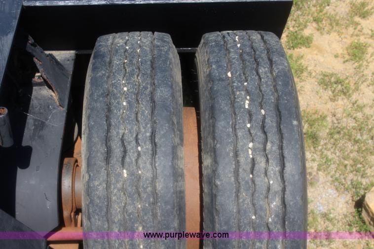 image for item J5827 1988 Trail King equipment trailer