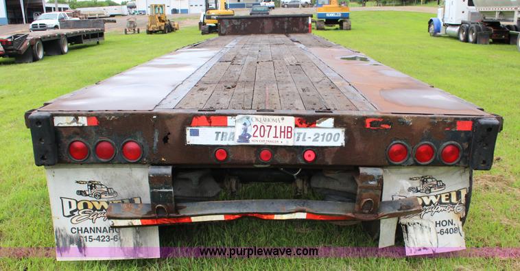 image for item J5982 2001 Transcraft equipment trailer