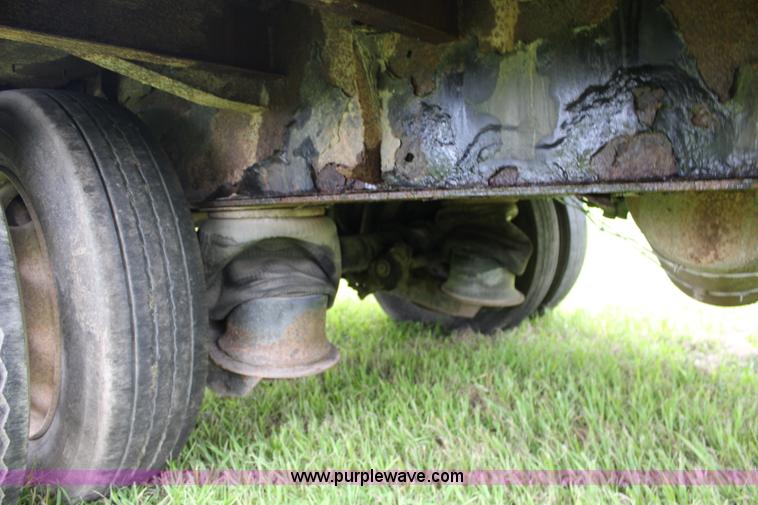 image for item J5982 2001 Transcraft equipment trailer