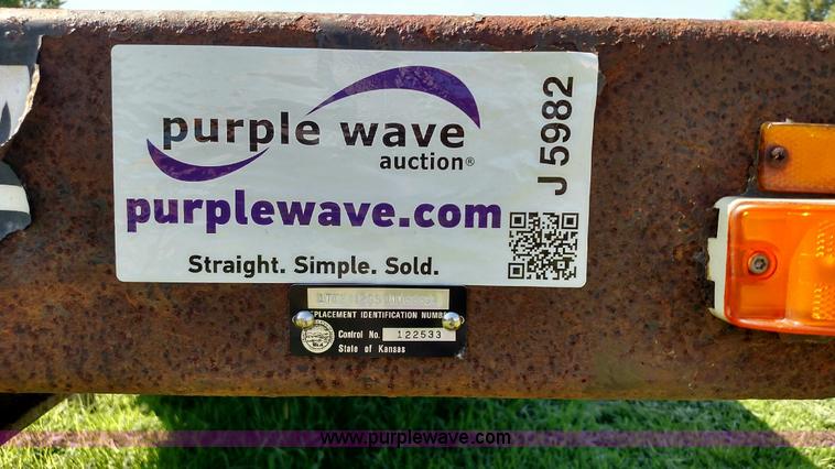 image for item J5982 2001 Transcraft equipment trailer