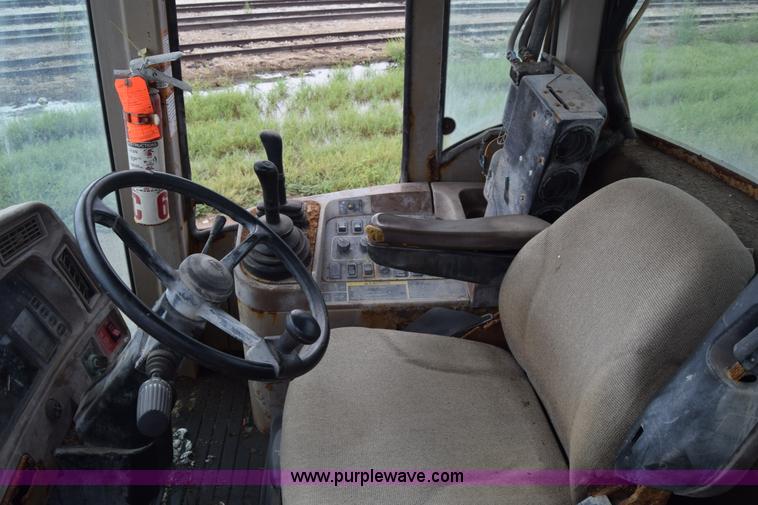 image for item J7823 John Deere 644H wheel loader