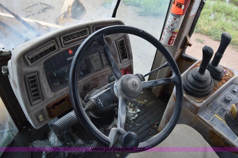 image for item J7823 John Deere 644H wheel loader