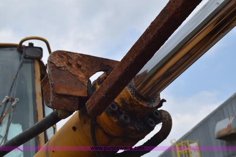 image for item J7823 John Deere 644H wheel loader