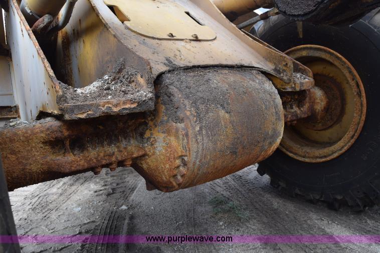 image for item J7823 John Deere 644H wheel loader