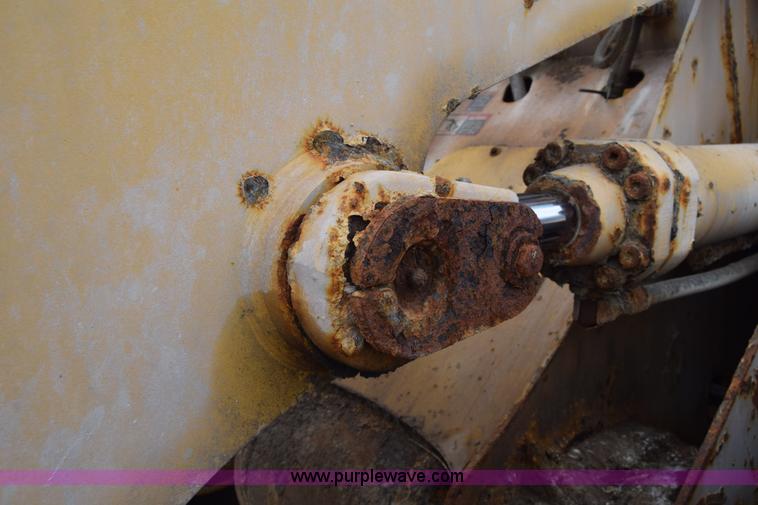 image for item J7823 John Deere 644H wheel loader