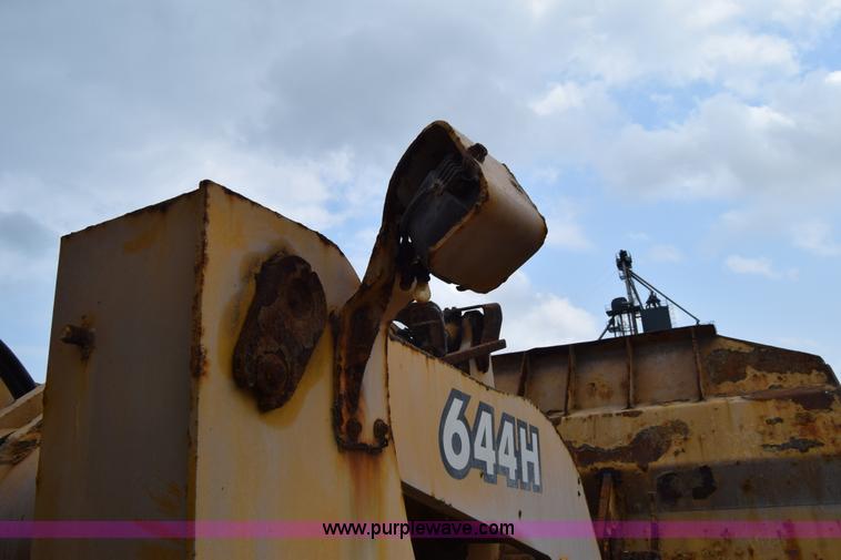 image for item J7823 John Deere 644H wheel loader