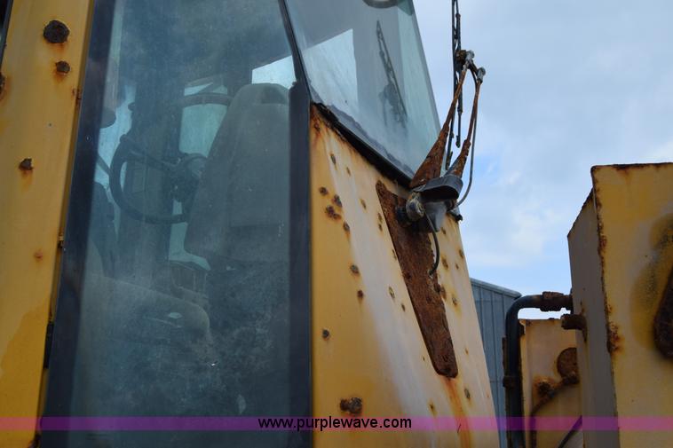 image for item J7823 John Deere 644H wheel loader