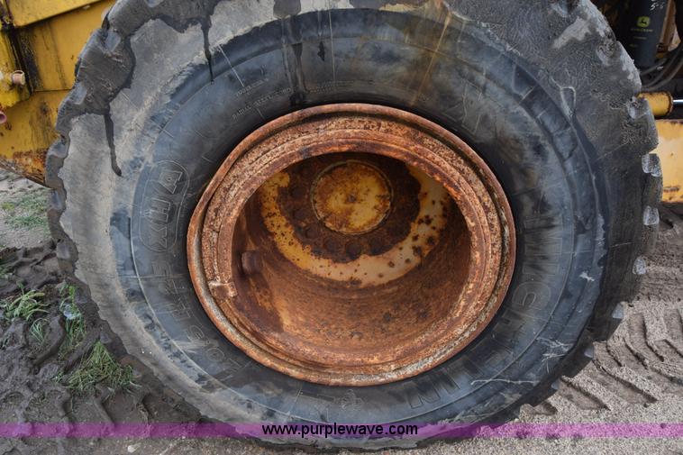 image for item J7823 John Deere 644H wheel loader