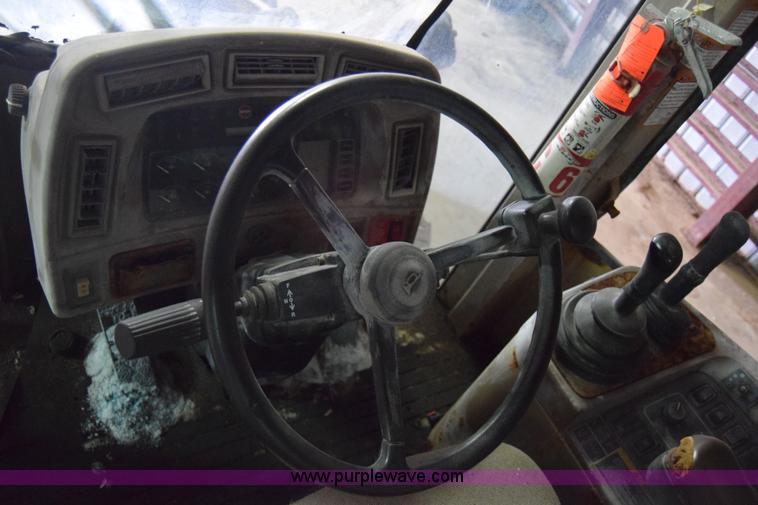 image for item J7823 John Deere 644H wheel loader