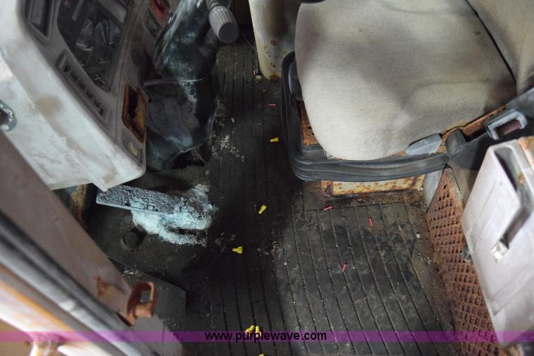 image for item J7823 John Deere 644H wheel loader