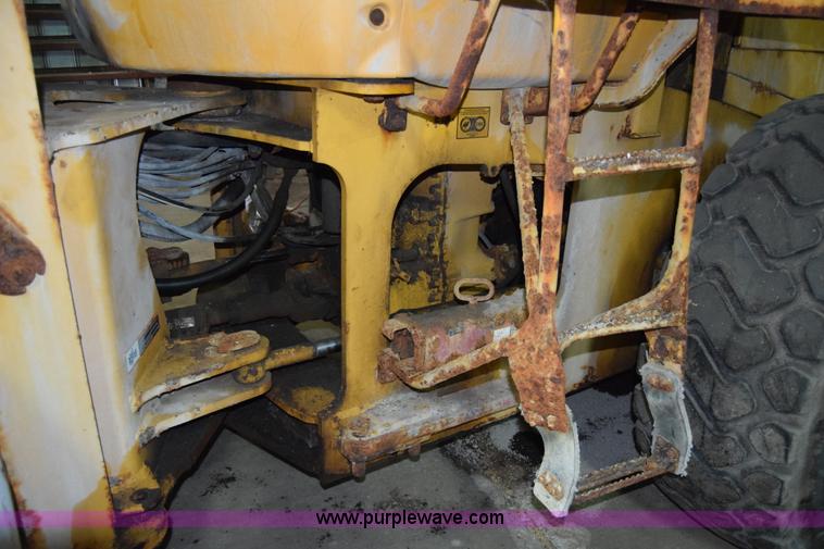 image for item J7823 John Deere 644H wheel loader