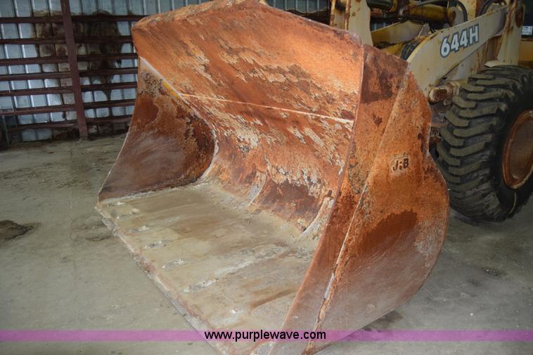 image for item J7823 John Deere 644H wheel loader