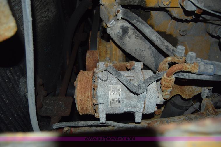 image for item J7823 John Deere 644H wheel loader