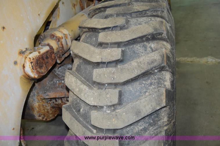 image for item J7823 John Deere 644H wheel loader