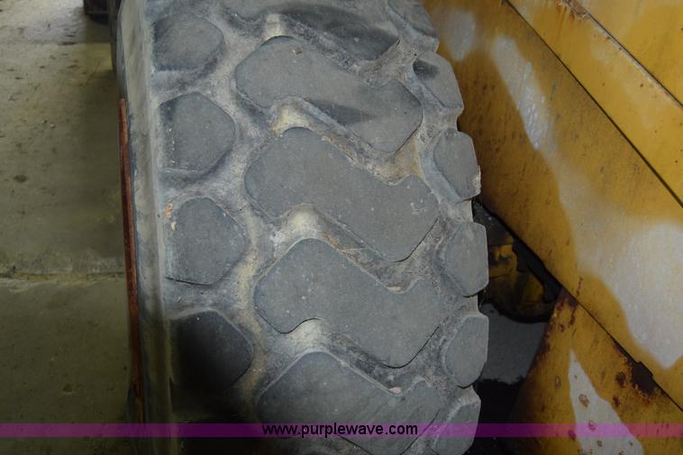 image for item J7823 John Deere 644H wheel loader