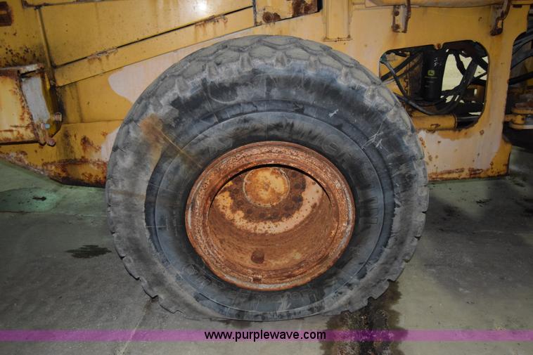 image for item J7823 John Deere 644H wheel loader