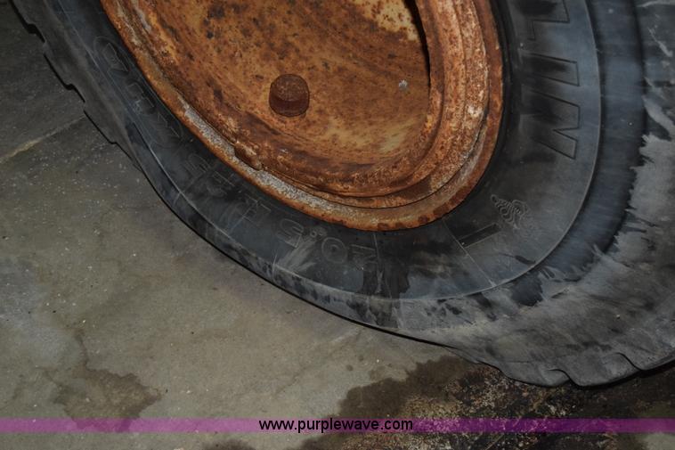 image for item J7823 John Deere 644H wheel loader