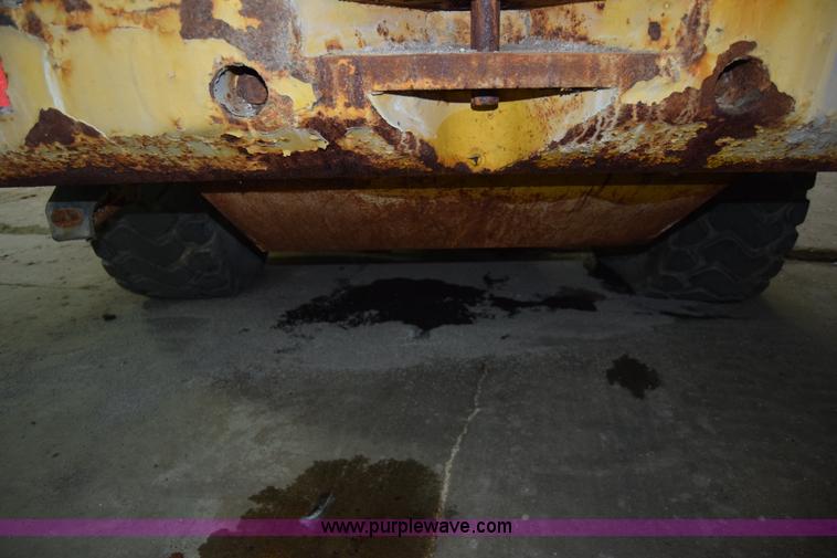 image for item J7823 John Deere 644H wheel loader