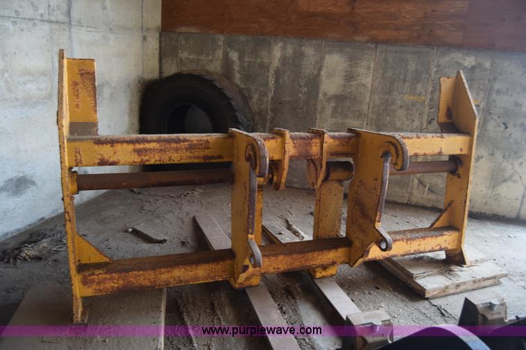 image for item J7823 John Deere 644H wheel loader