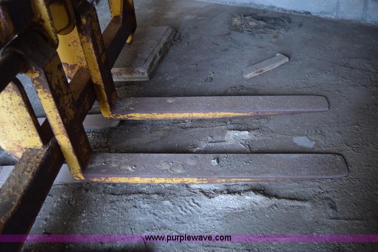 image for item J7823 John Deere 644H wheel loader