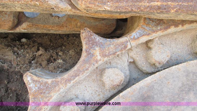 image for item J8575 1967 Caterpillar D8H dozer