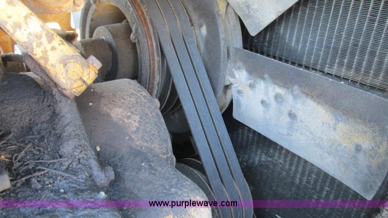 image for item J8575 1967 Caterpillar D8H dozer