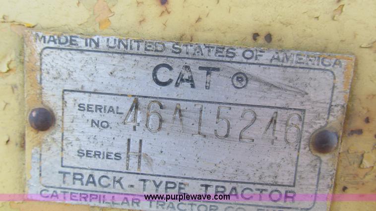 image for item J8575 1967 Caterpillar D8H dozer