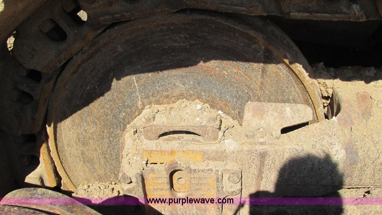 image for item J8576 1967 Caterpillar D8H dozer