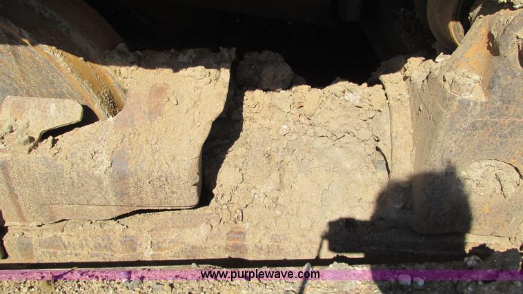 image for item J8576 1967 Caterpillar D8H dozer