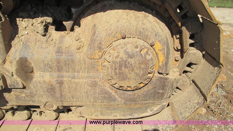 image for item J8576 1967 Caterpillar D8H dozer
