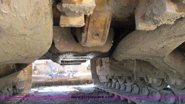 image for item J8576 1967 Caterpillar D8H dozer