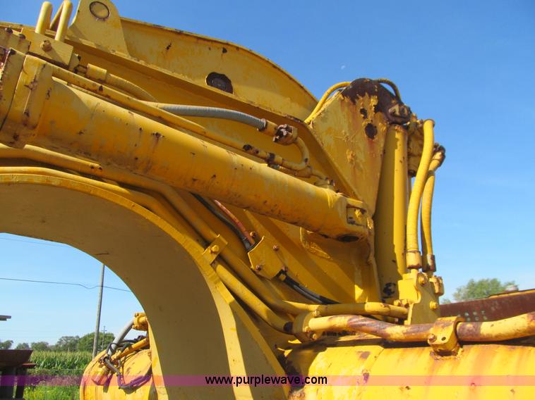 image for item K6259 1970 Caterpillar 627 conventional scraper