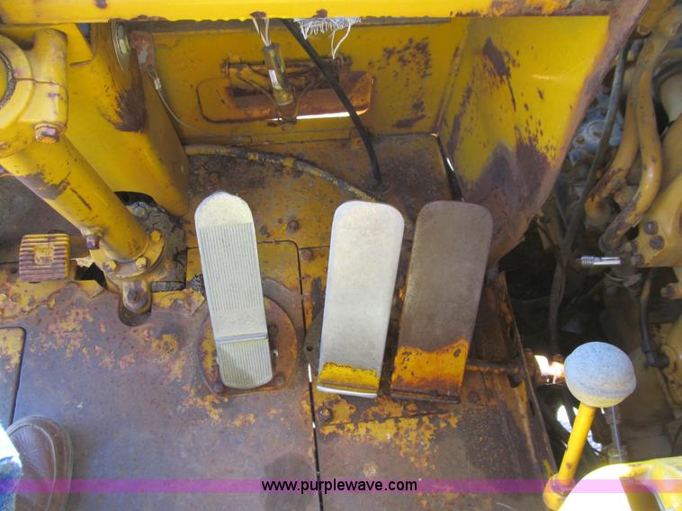 image for item K6259 1970 Caterpillar 627 conventional scraper