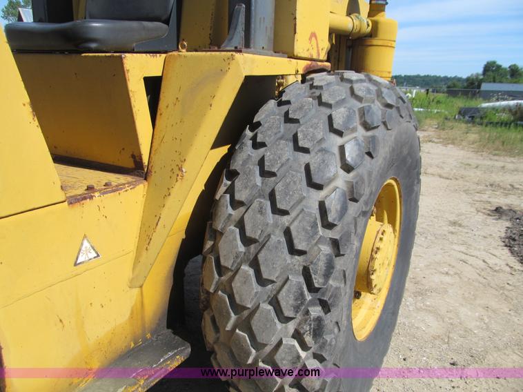 image for item K6261 Raygo Rascal 400A vibratory roller