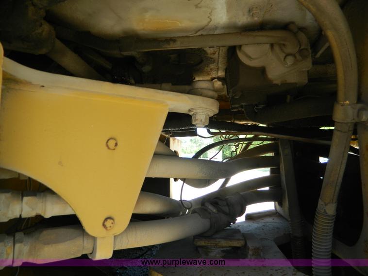 image for item K8172 1966 Allis Chalmers 545 wheel loader