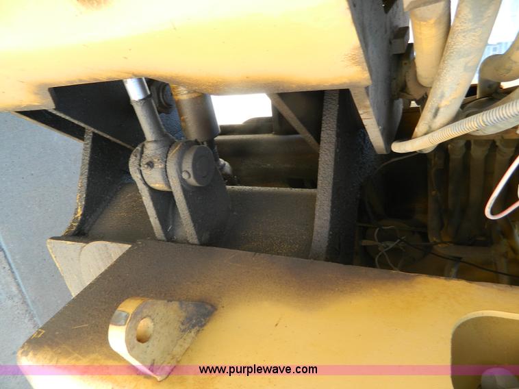 image for item K8172 1966 Allis Chalmers 545 wheel loader