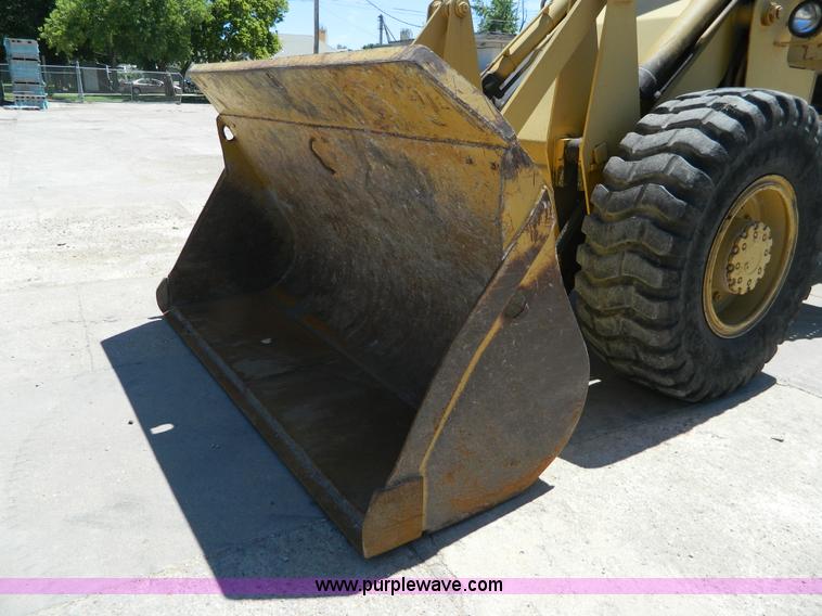 image for item K8172 1966 Allis Chalmers 545 wheel loader