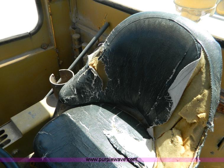 image for item K8172 1966 Allis Chalmers 545 wheel loader