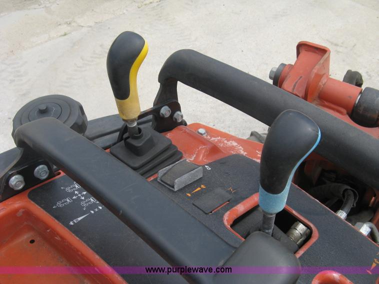 image for item K8744 2008 Ditch Witch Zahn R300 compact utility loader