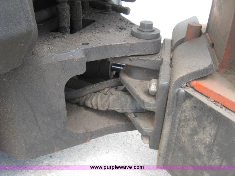 image for item K8744 2008 Ditch Witch Zahn R300 compact utility loader