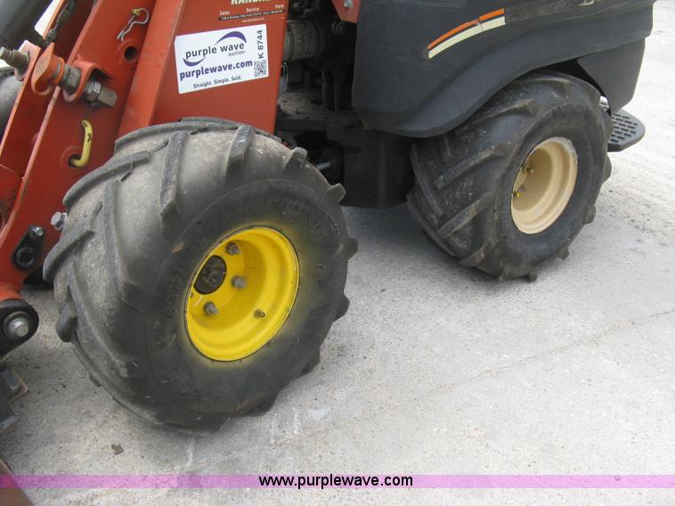 image for item K8744 2008 Ditch Witch Zahn R300 compact utility loader
