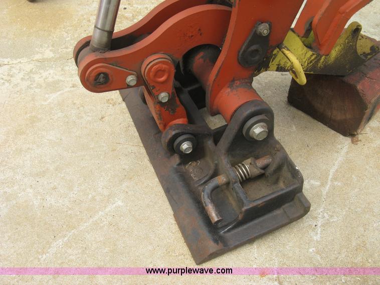 image for item K8744 2008 Ditch Witch Zahn R300 compact utility loader