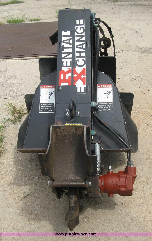 image for item K8744 2008 Ditch Witch Zahn R300 compact utility loader