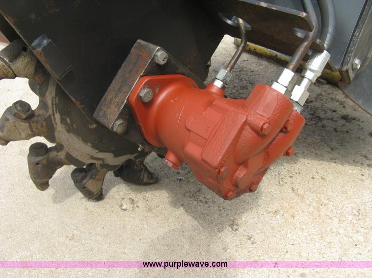 image for item K8744 2008 Ditch Witch Zahn R300 compact utility loader