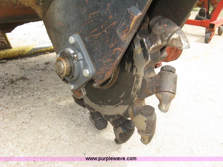 image for item K8744 2008 Ditch Witch Zahn R300 compact utility loader