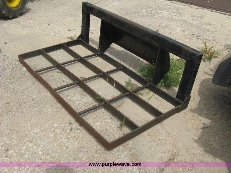 image for item K8744 2008 Ditch Witch Zahn R300 compact utility loader