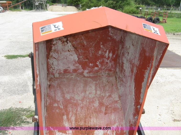 image for item K8744 2008 Ditch Witch Zahn R300 compact utility loader