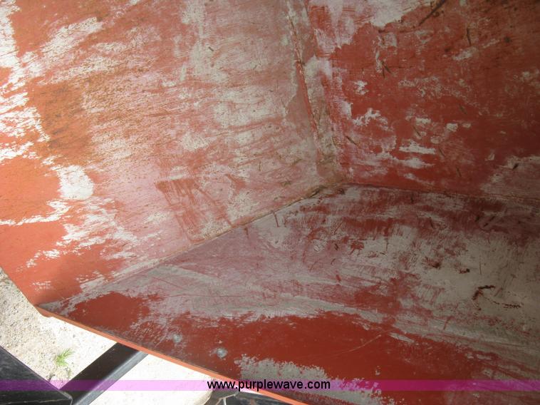 image for item K8744 2008 Ditch Witch Zahn R300 compact utility loader